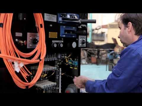 ΕΚΤΡΟΧΙΑΣΤΕ ΤΙΣ ΙΔΙΩΤΙΚΟΠΟΙΗΣΕΙΣ