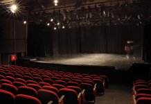 Θεατρικές συνεργασίες και Θεατρικές παραστάσεις από το πολιτιστικό .